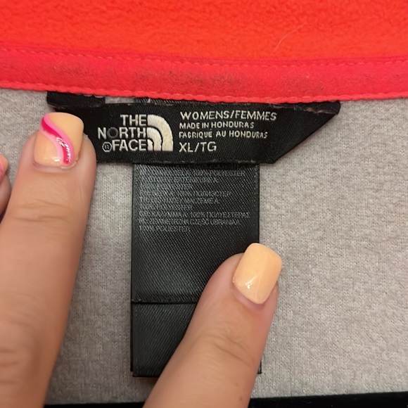 North face quarter zip - Picture 3 of 3